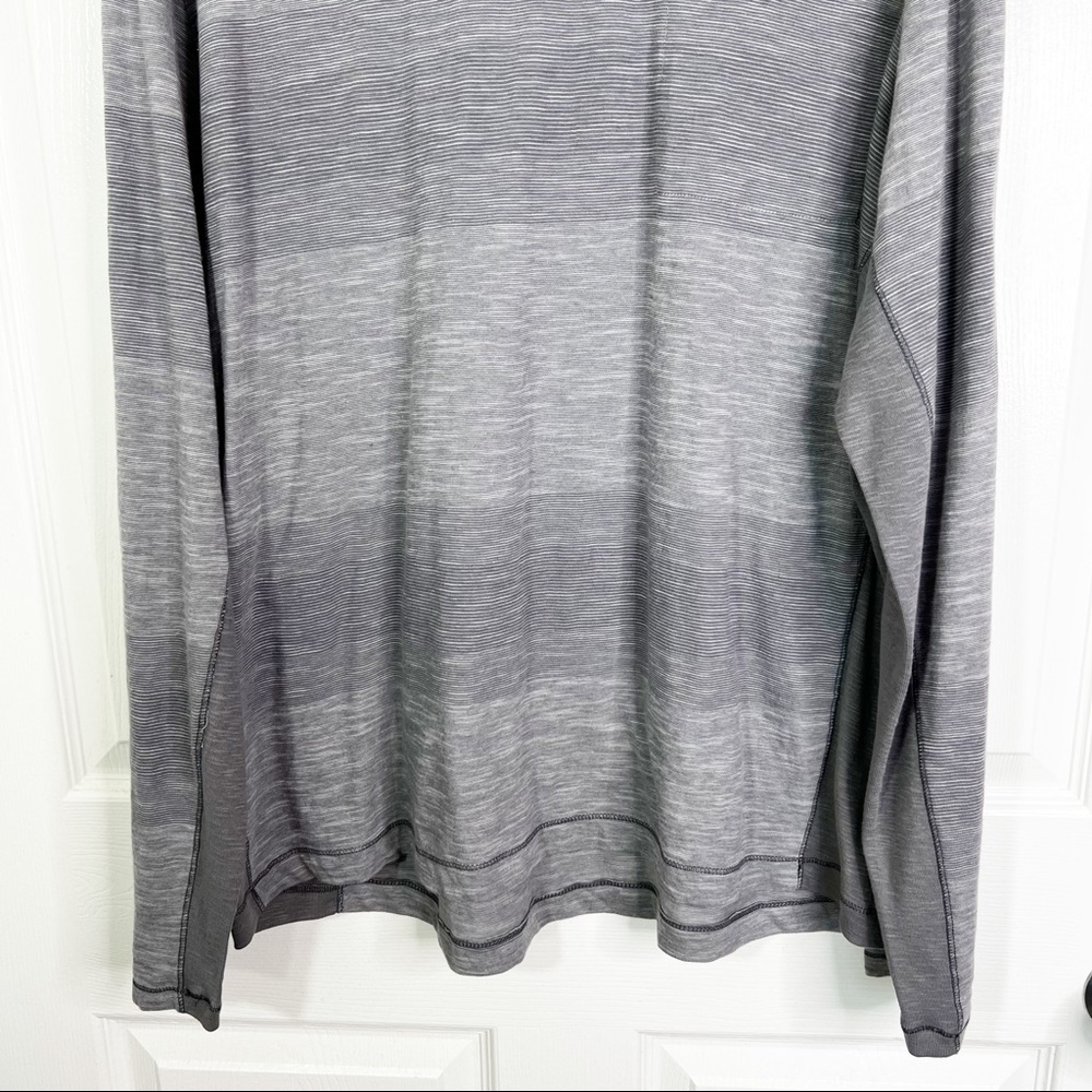Calvin Klein Jeans Men’s Grey Crewneck Long Sleeve Tee Shirt Sz XXL - Picture 4 of 11